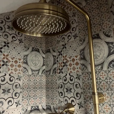 Buena